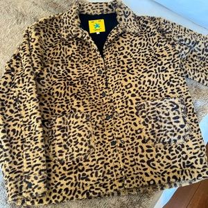 Like new UNIF Debbie jacket - leopard print fuzzy jacket